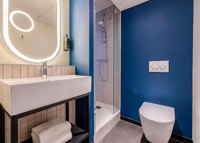 Ibis La Rochelle Centre Historique Hotel
